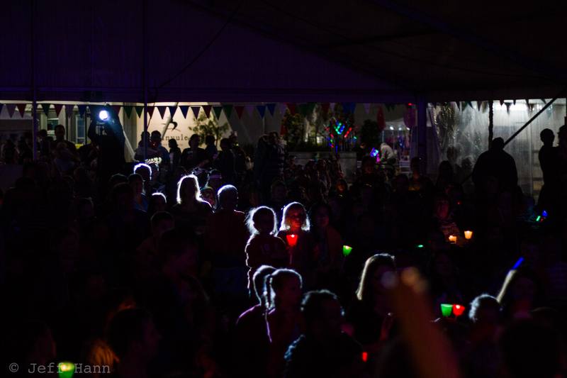 Photograph by Jeff Hann: Banyule Christmas Carols 2013